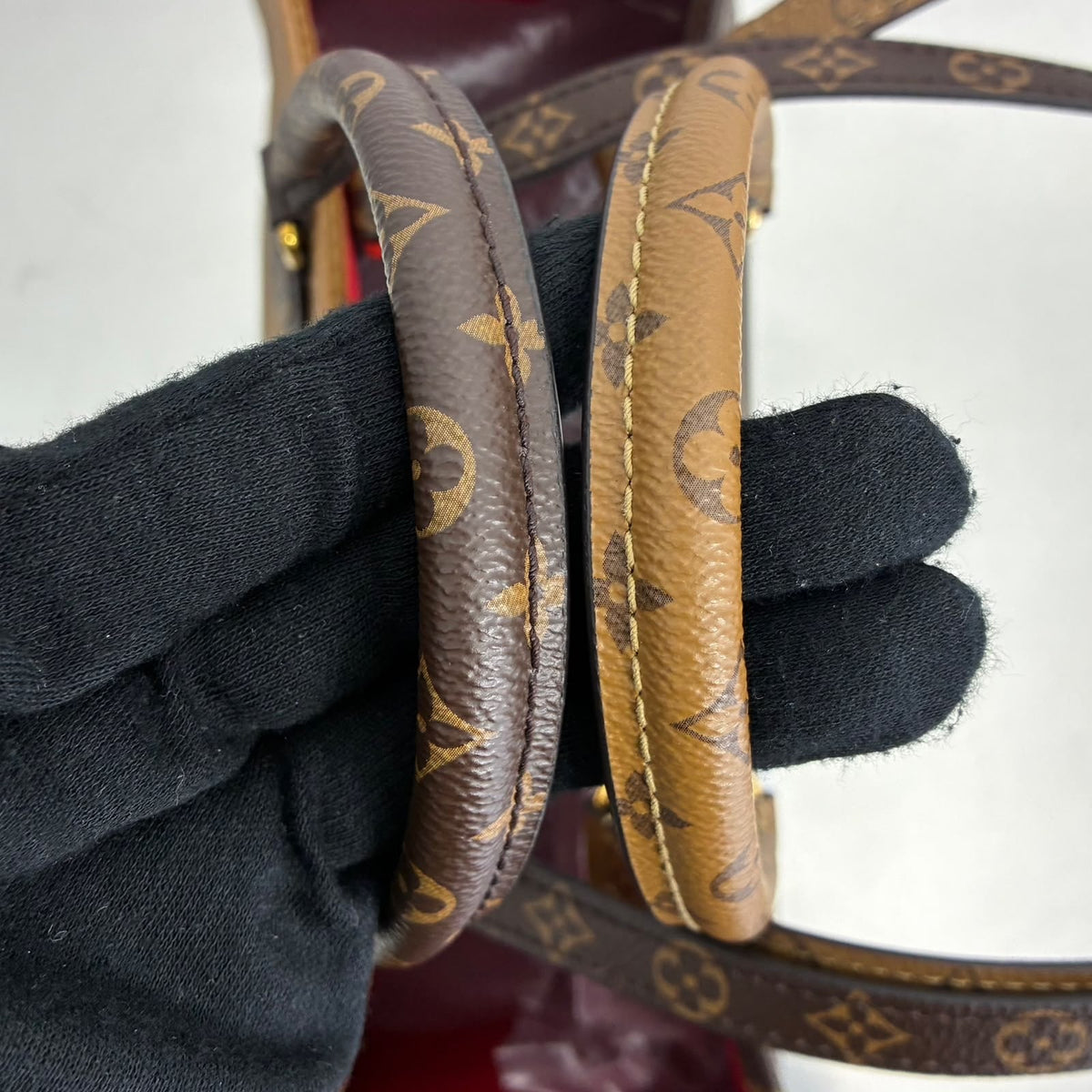Louis Vuitton OnTheGo MM