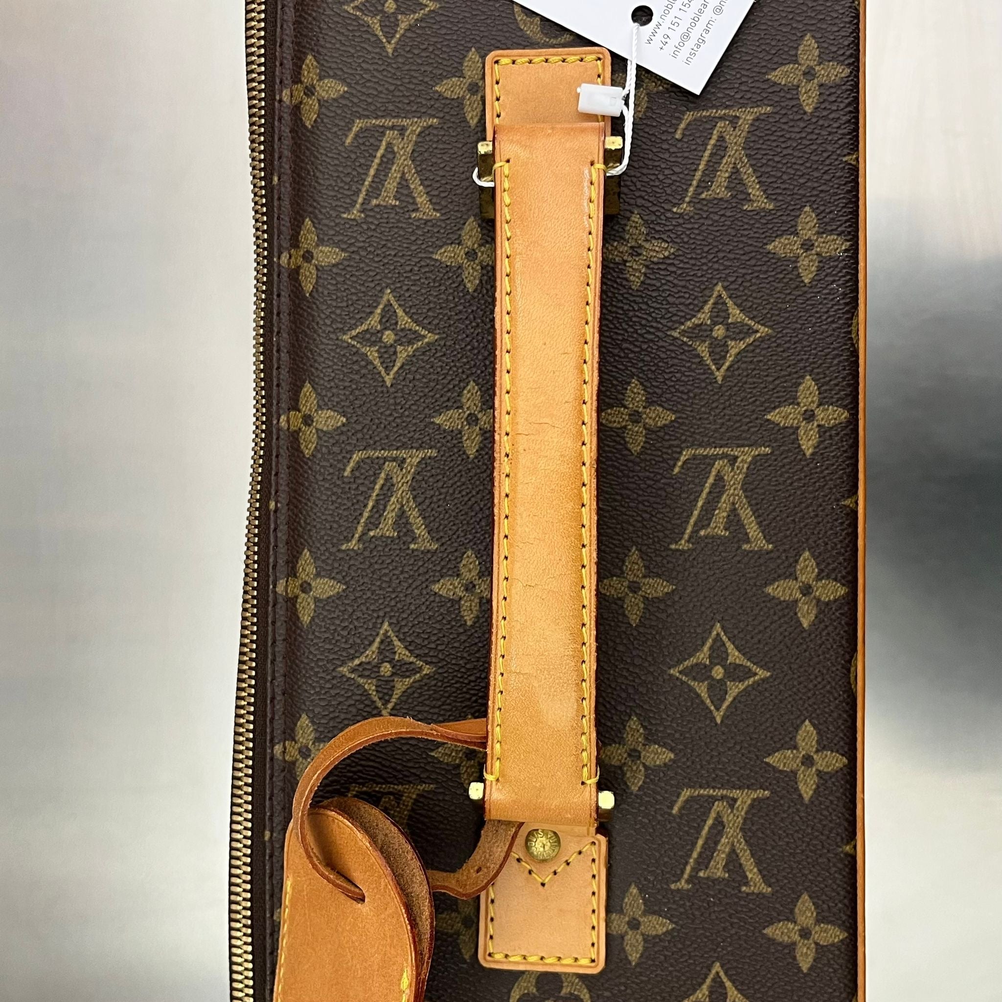Louis Vuitton Packall GM