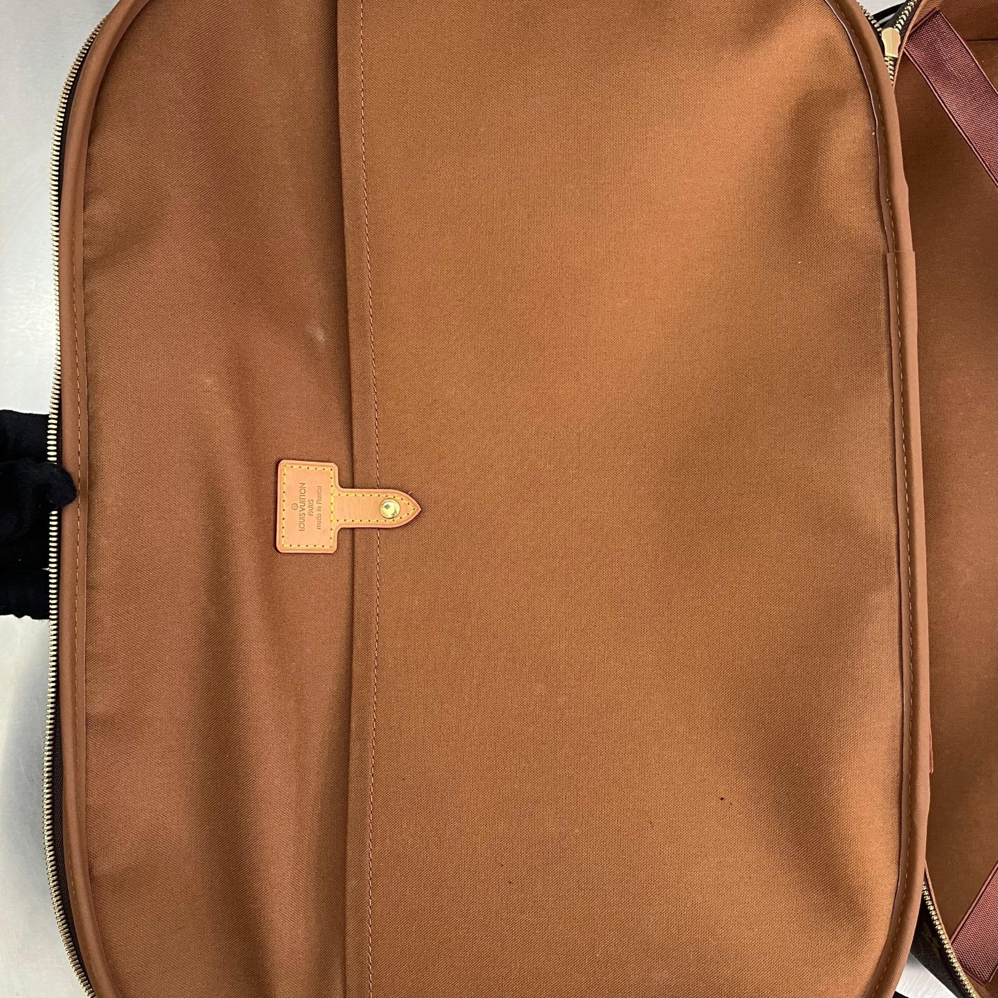 Louis Vuitton Packall GM
