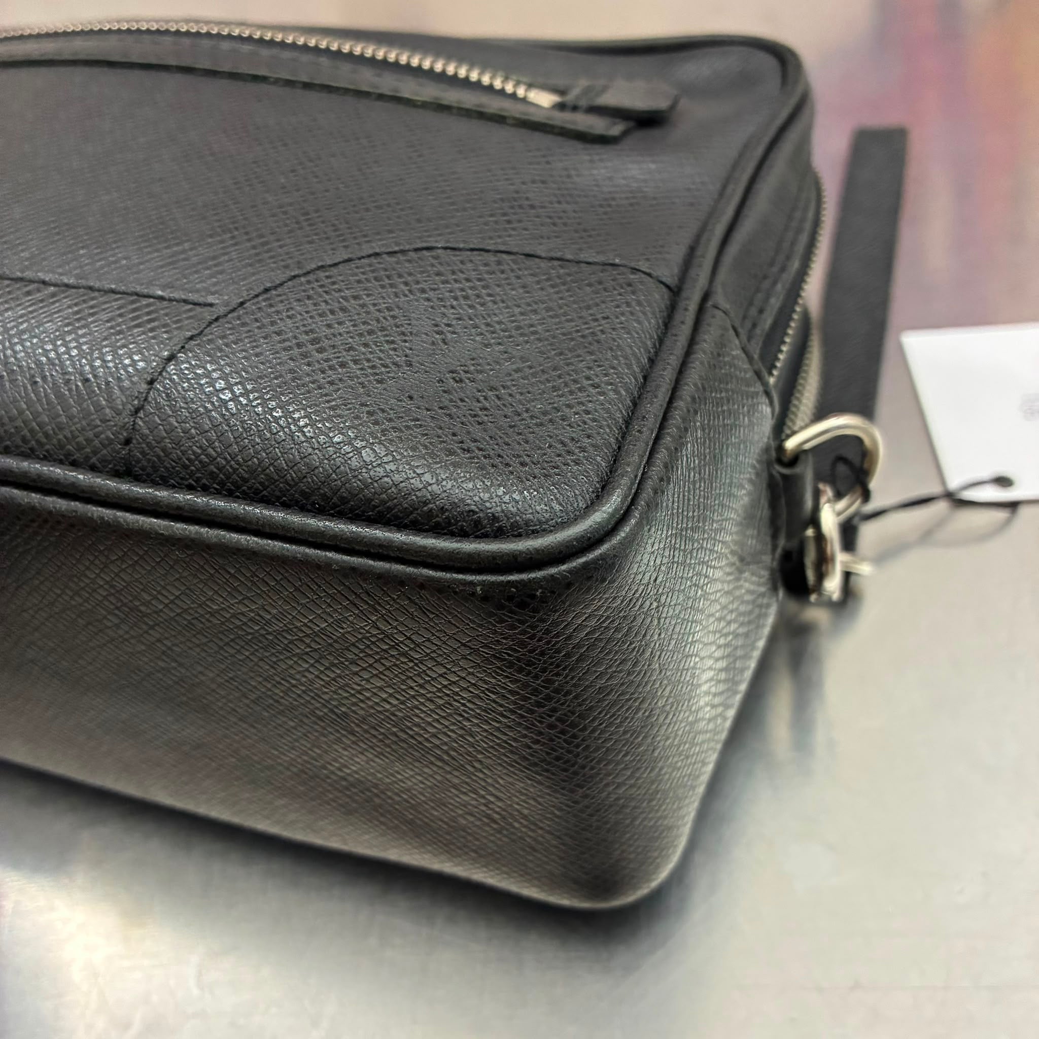 Louis Vuitton Pavel Taiga