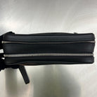 Louis Vuitton Pavel Taiga Leder