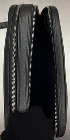 Louis Vuitton Pavel Taiga Leder