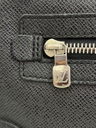 Louis Vuitton Pavel Taiga Leder