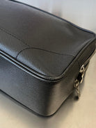 Louis Vuitton Pavel Taiga Leder