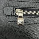 Louis Vuitton Pavel Taiga Leder