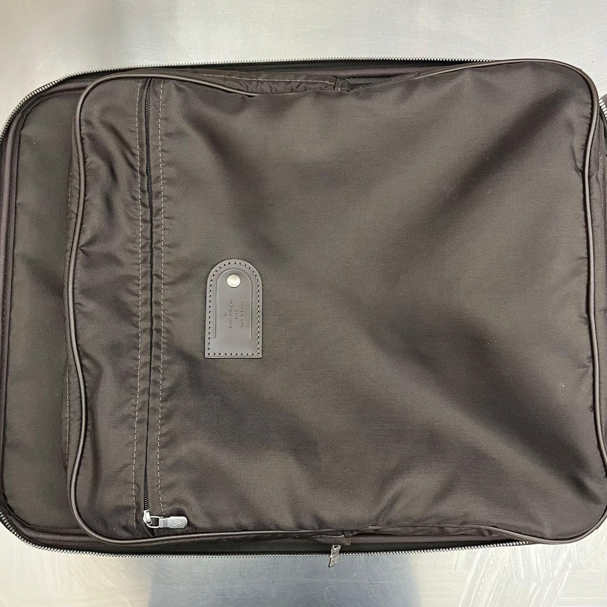 Louis Vuitton Pegase 45 Taiga Grizzly