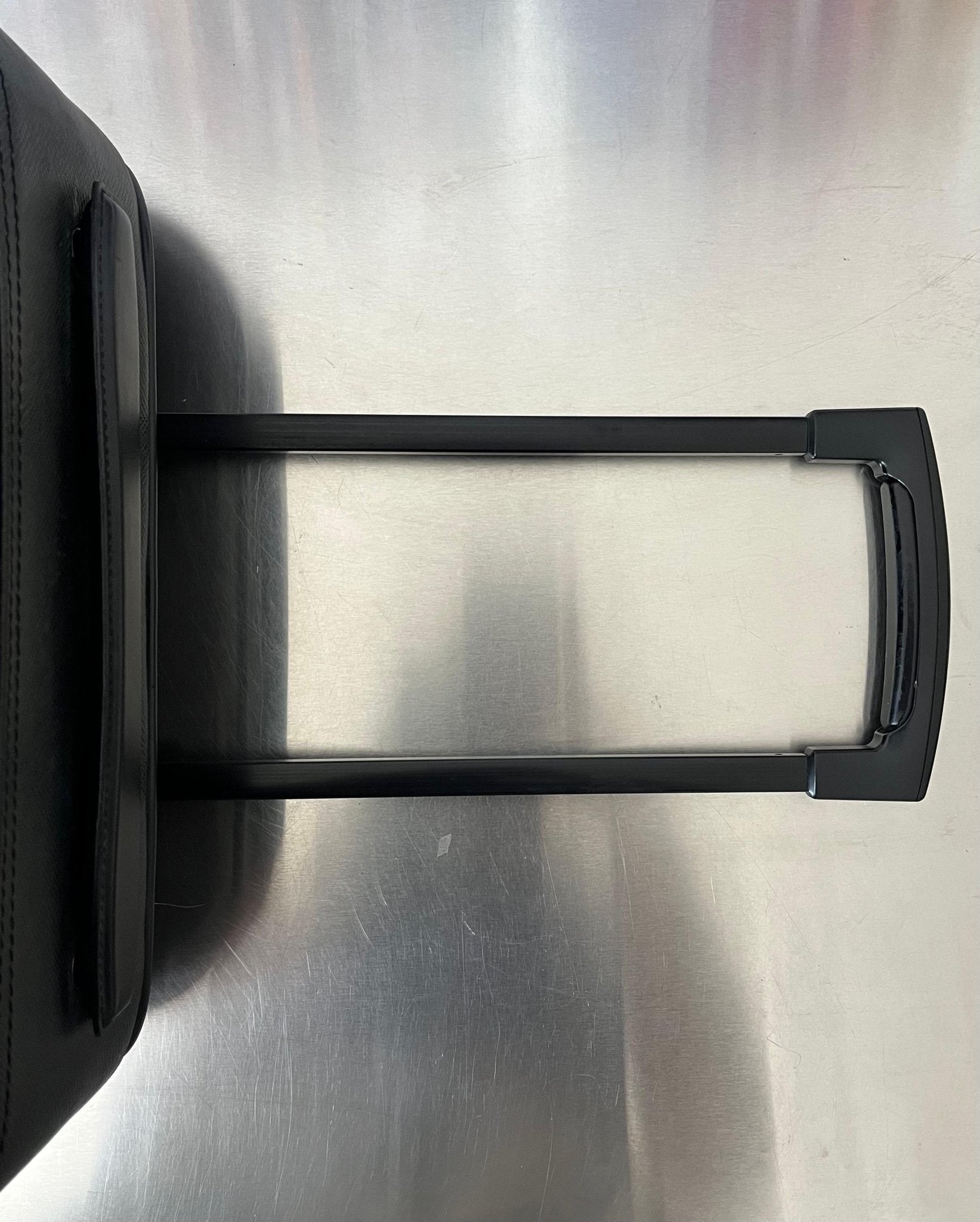 Louis Vuitton Pegase 50 Taiga
