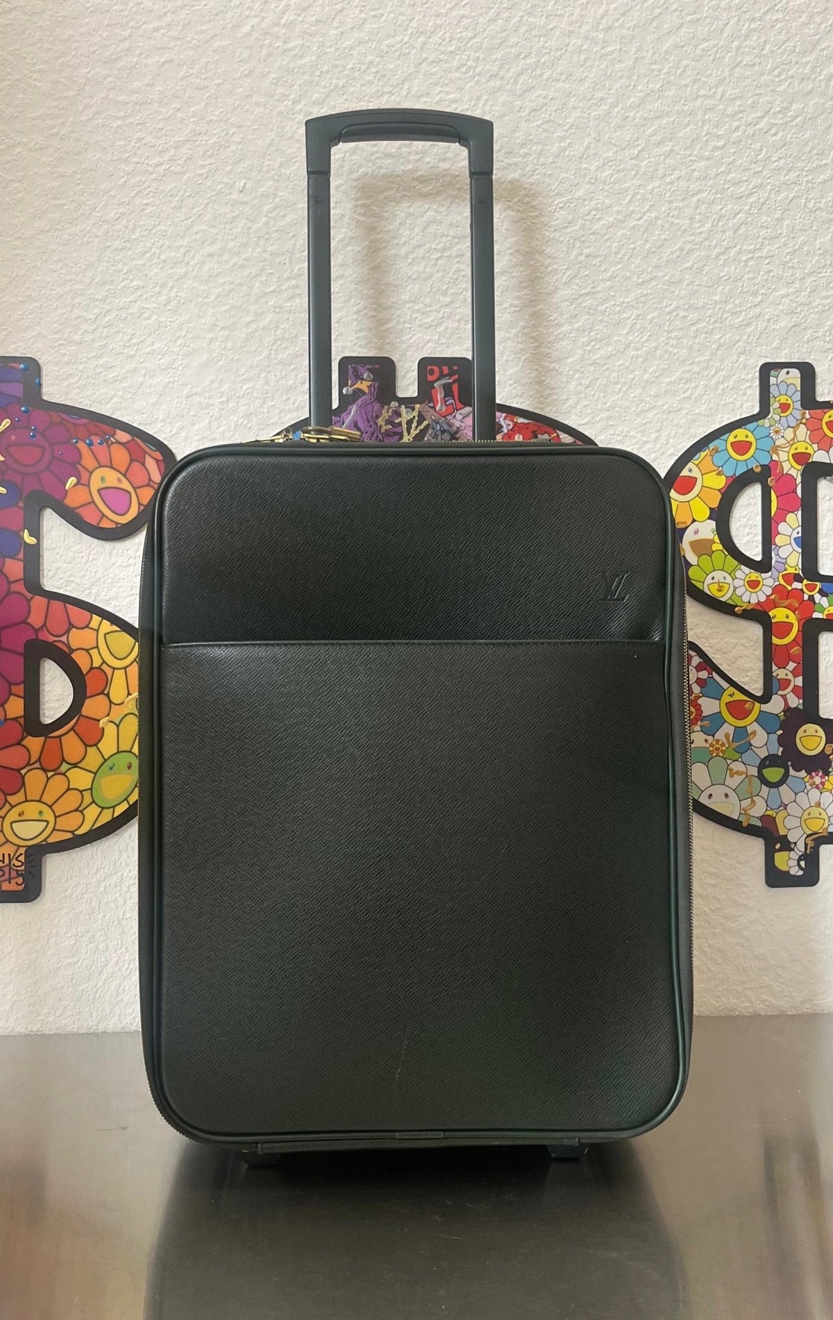 Louis Vuitton Pegase 50 Taiga