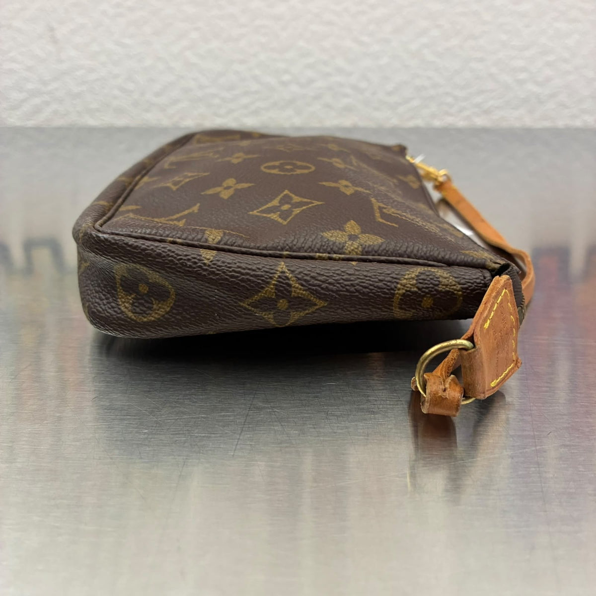 Louis Vuitton Pochette Accessoires Monogram von 1995