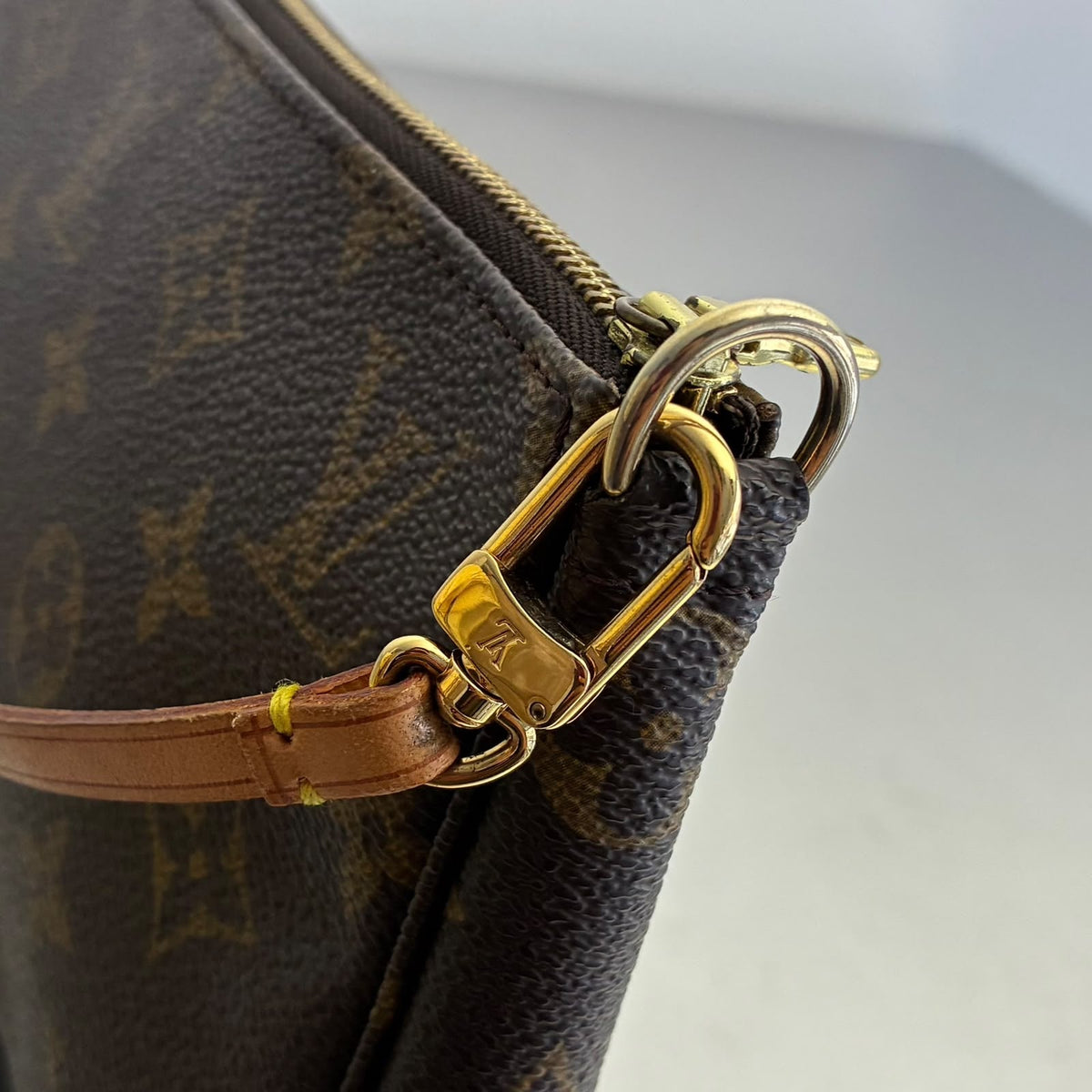 Louis Vuitton Pochette Accessoires Monogram von 1999