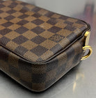 Louis Vuitton Pochette Billets Damier
