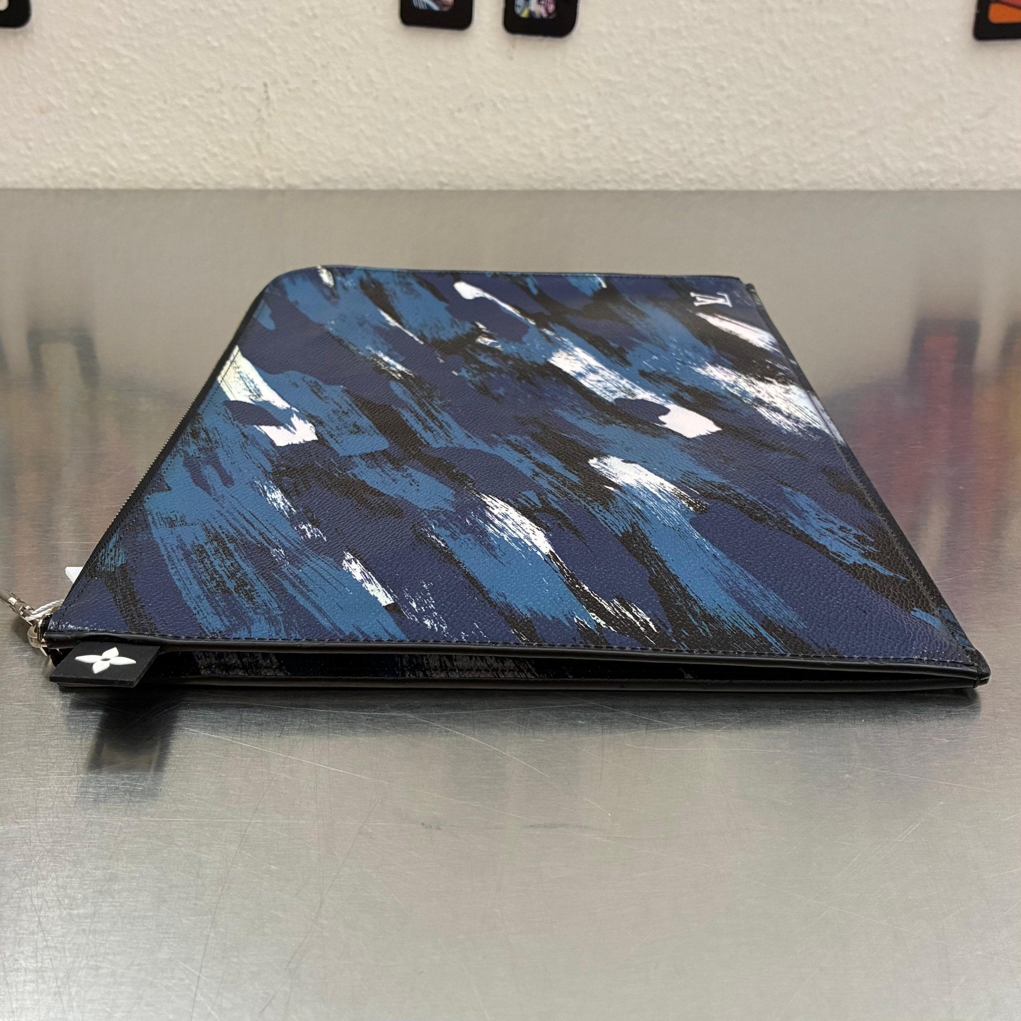 Louis Vuitton Pochette Jour GM Camouflage
