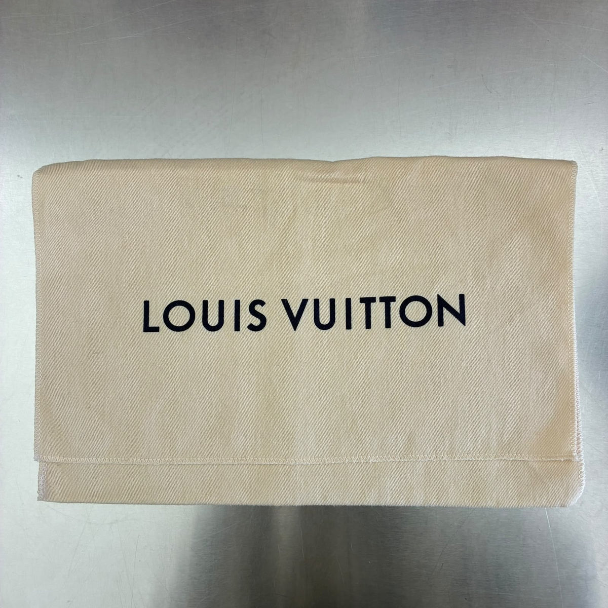 Louis Vuitton Pochette Lexington Vernis