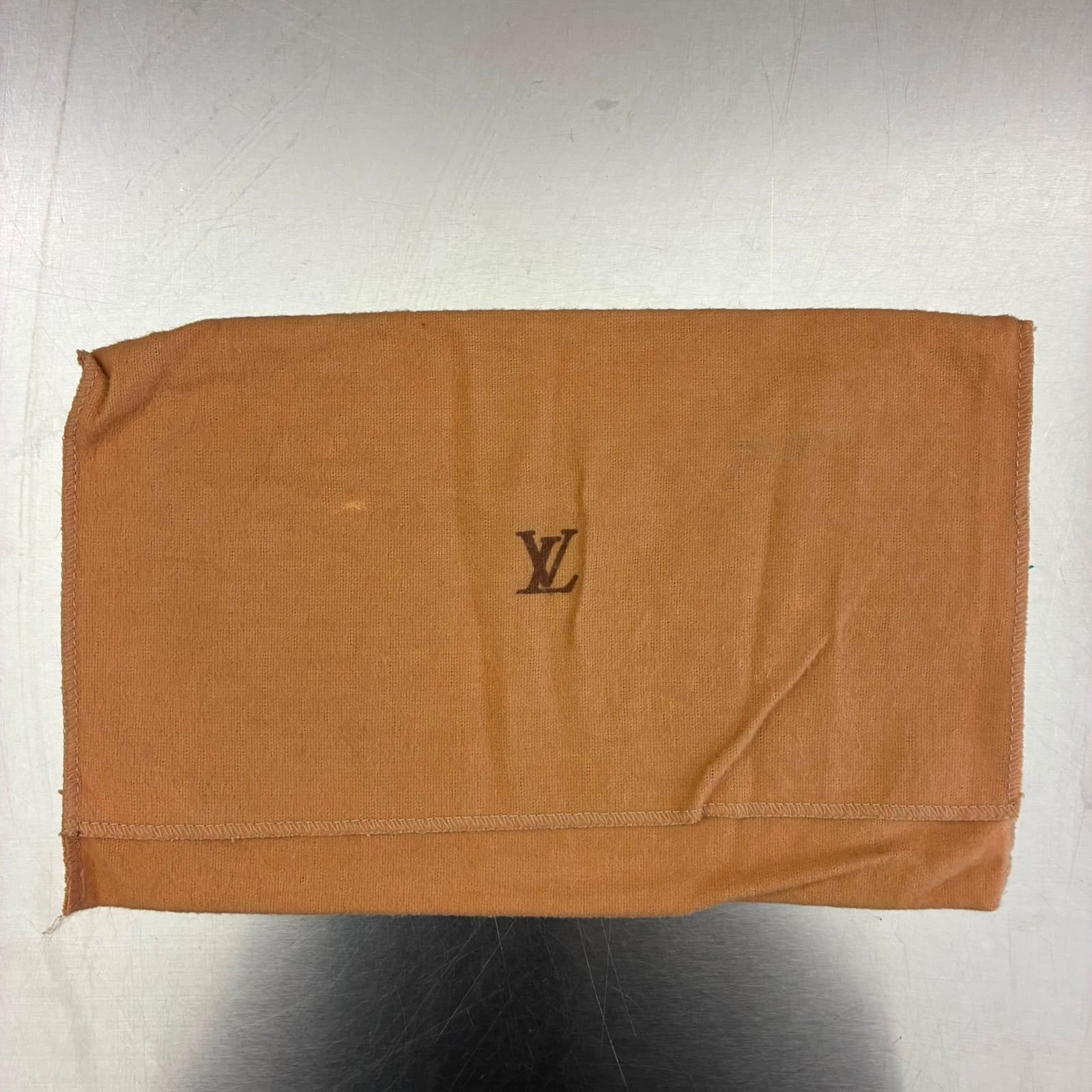 Louis Vuitton Pochette Lexington Vernis