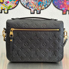 Louis Vuitton Pochette Métis Empreinte M41487