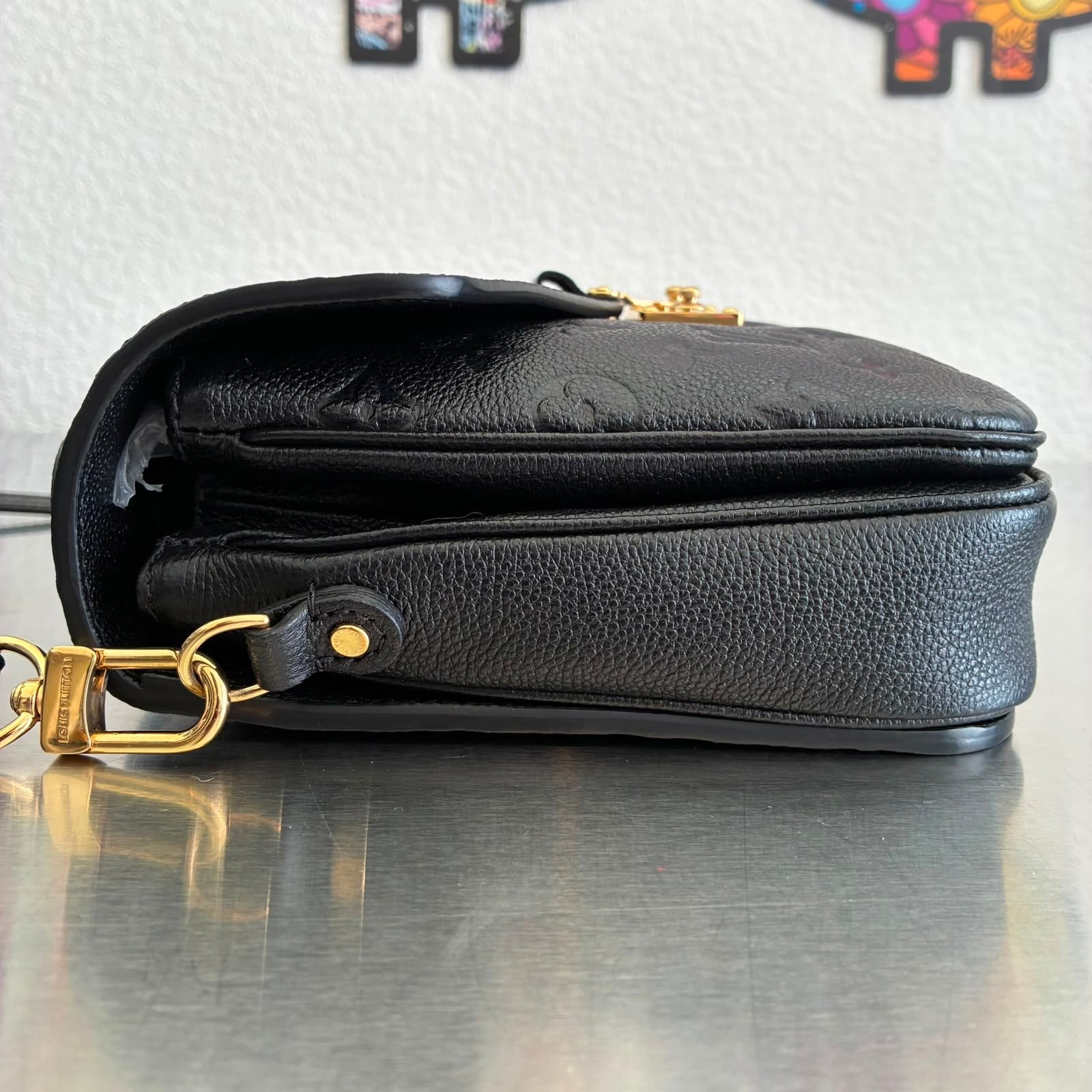 Louis Vuitton Pochette Métis Empreinte M41487