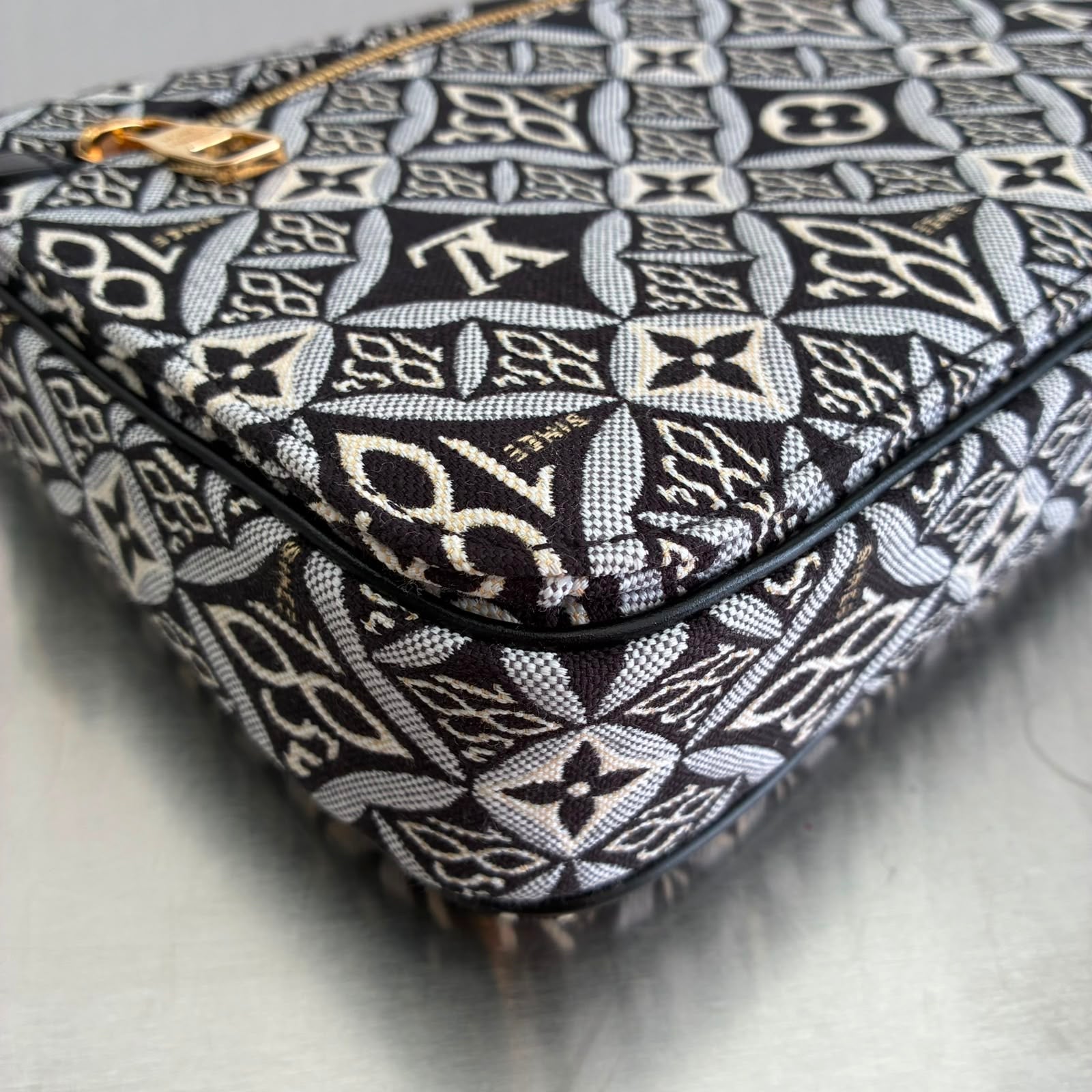 Louis Vuitton Pochette Métis Since 1854