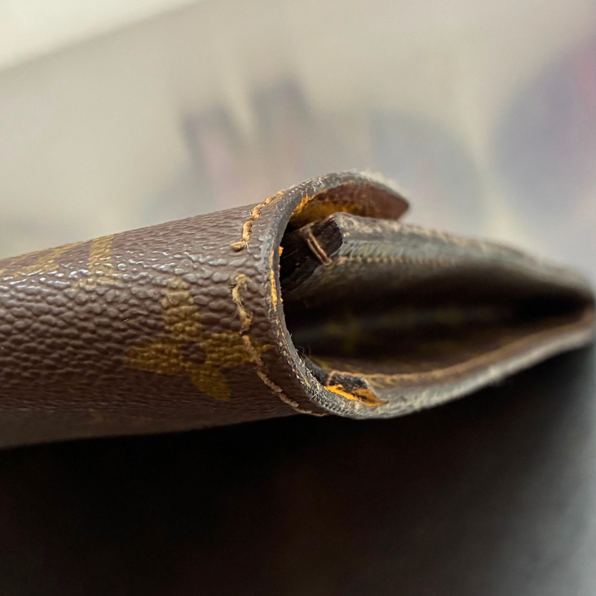 Louis Vuitton Pochette Ministre Monogram vor 1980