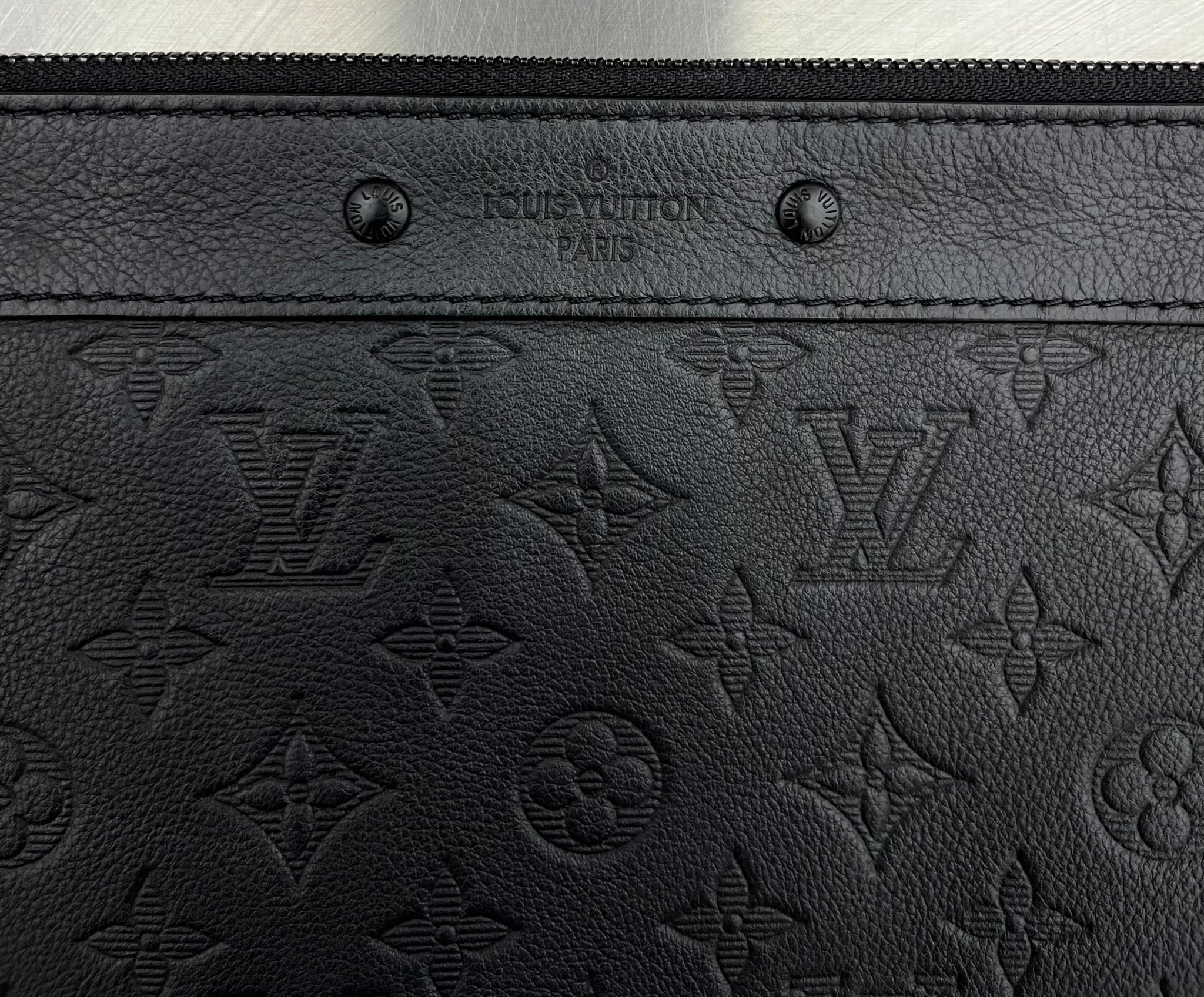 Louis Vuitton Pochette To - Go