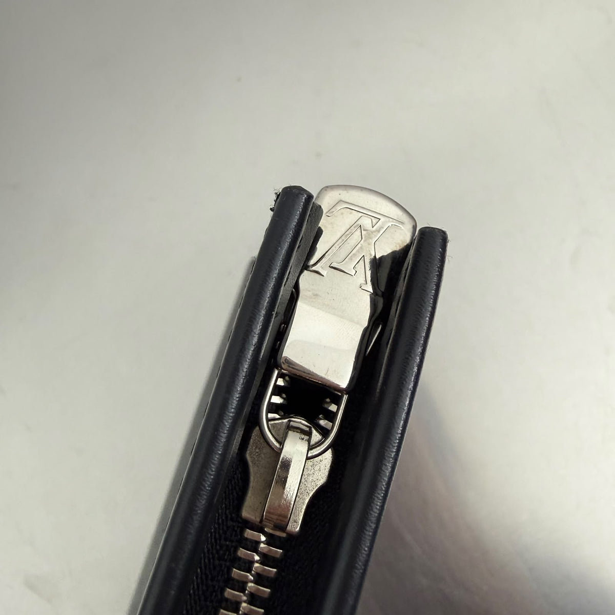 Louis Vuitton Pochette Voyage Epi