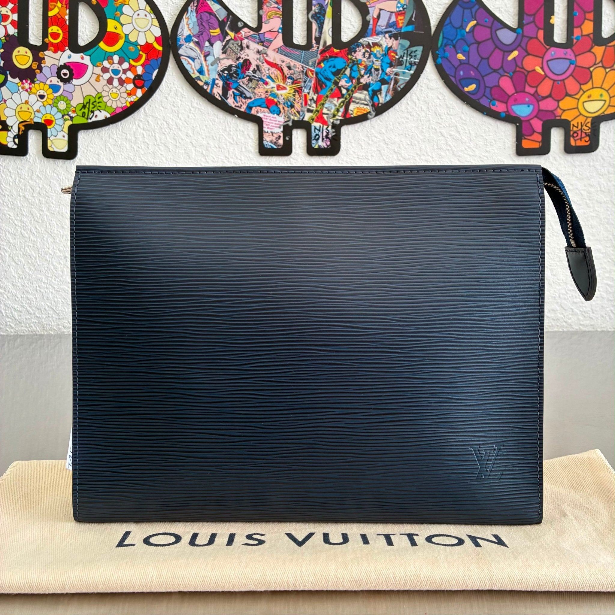Louis Vuitton Pochette Voyage MM Epi