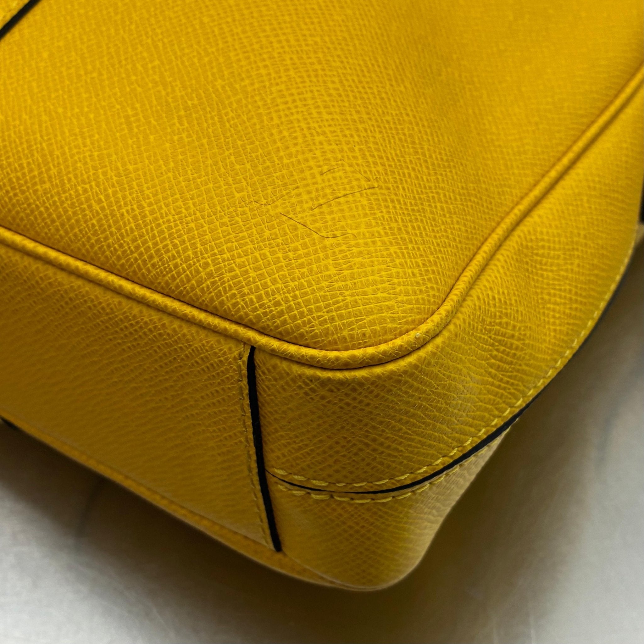 Louis Vuitton Port Documents Voyage Taiga
