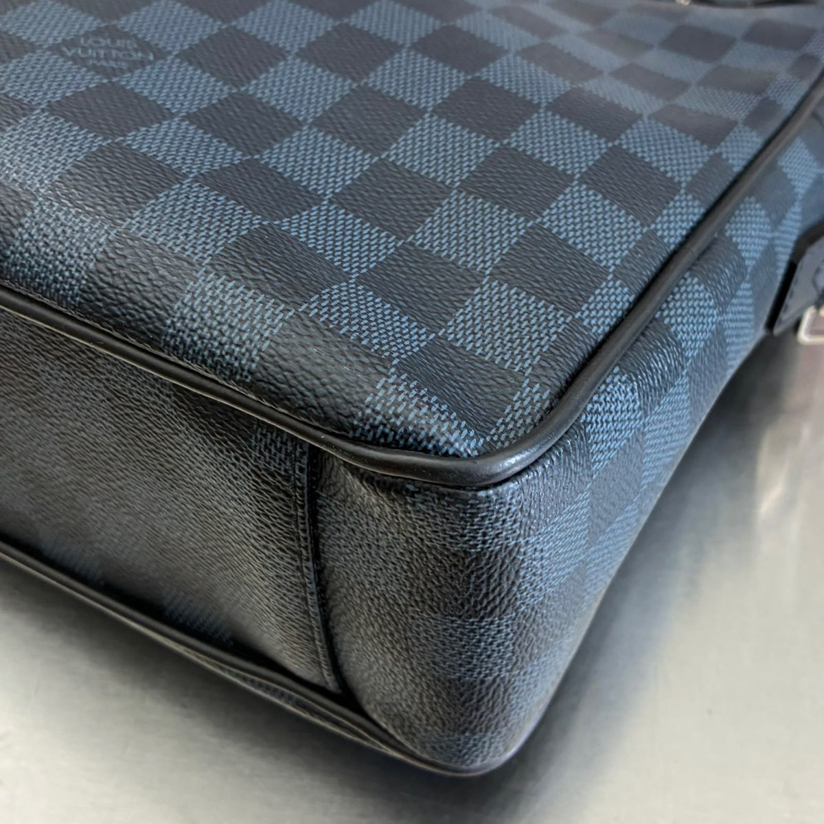 Louis Vuitton Porte Documents Damier Cobalt