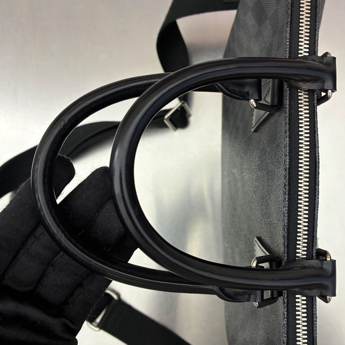 Louis Vuitton Porte Documents Jour Damier Graphite