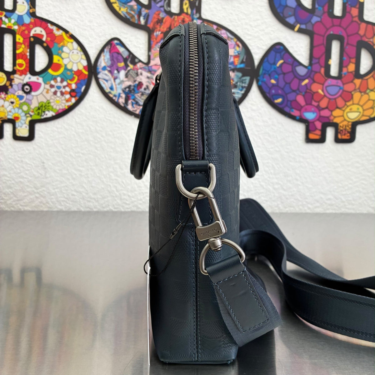 Louis Vuitton Porte Documents Jour Infini