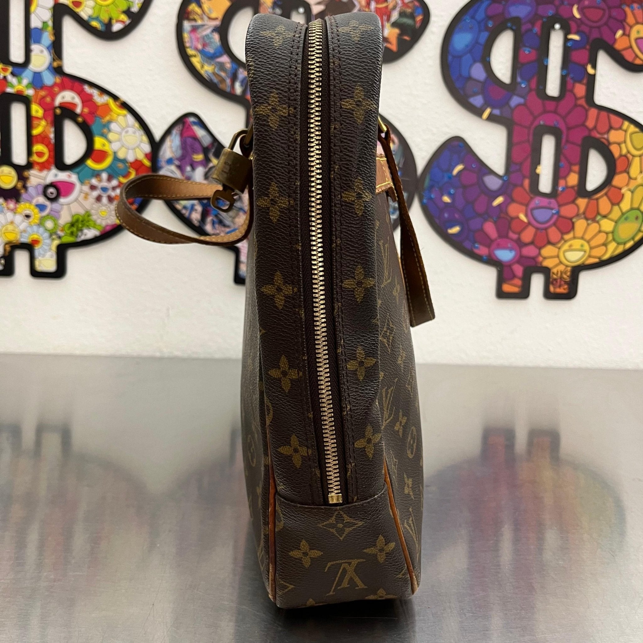 Louis Vuitton Porte Documents Pegase Monogram