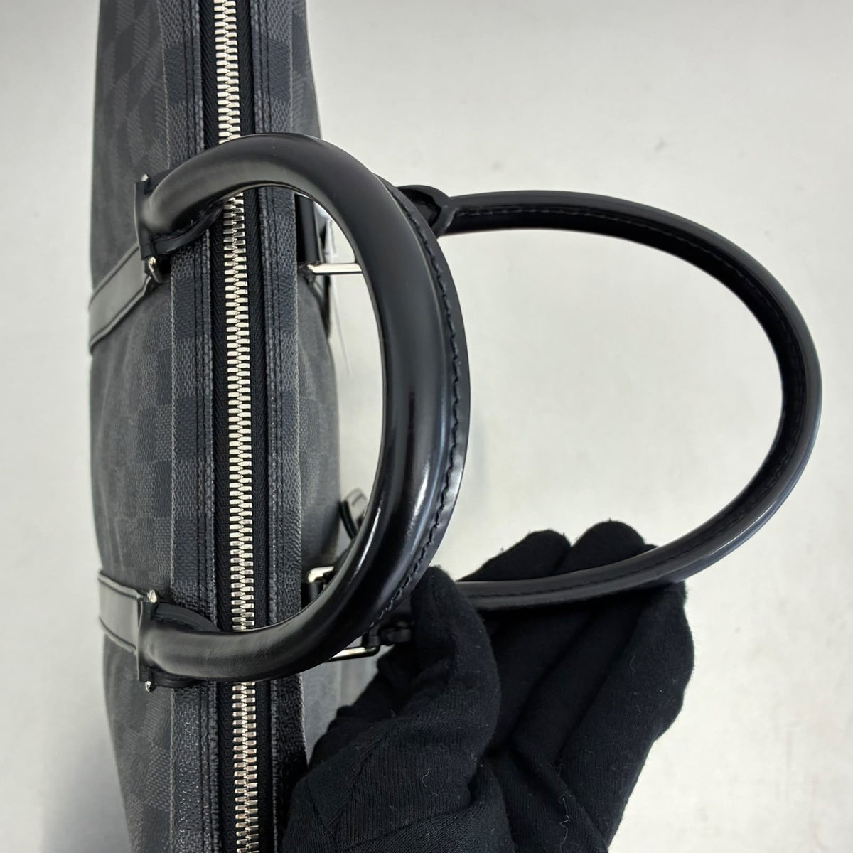 Louis Vuitton Porte Documents Voyage Damier Graphite