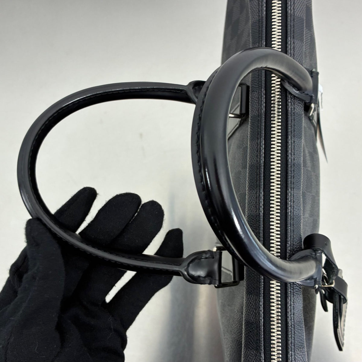 Louis Vuitton Porte Documents Voyage Damier Graphite