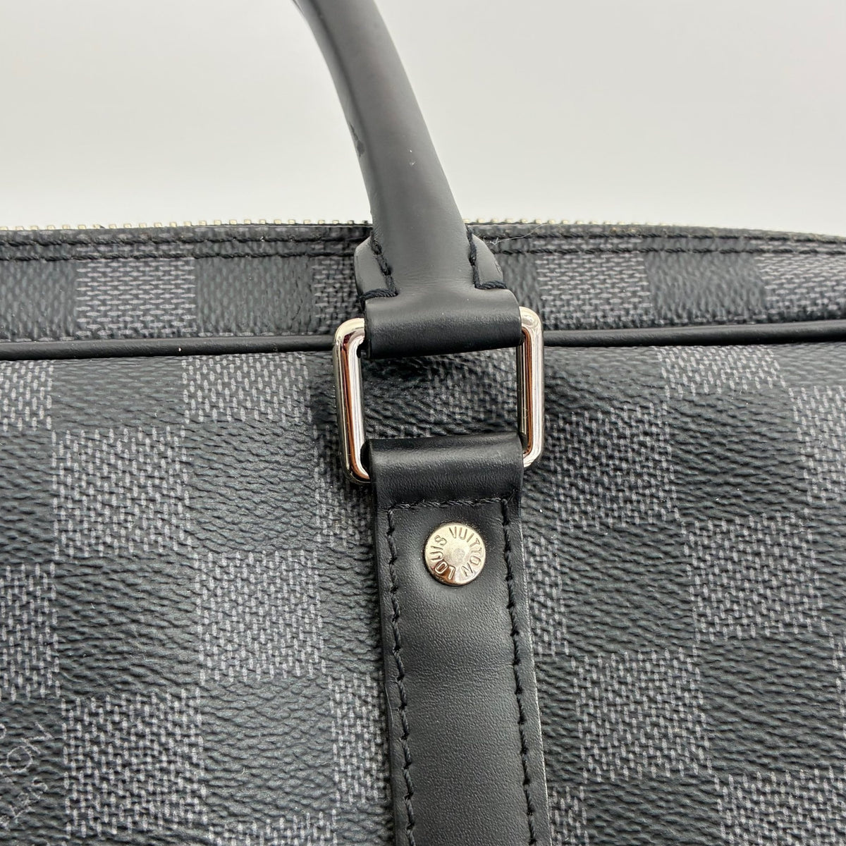 Louis Vuitton Porte Documents Voyage Damier Graphite