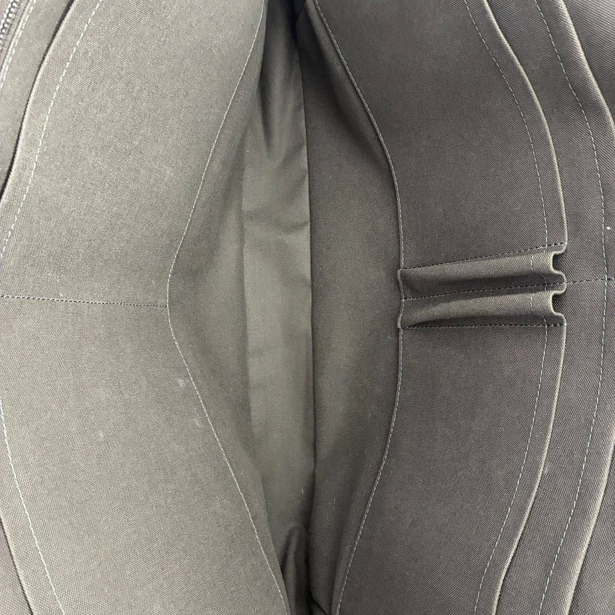 Louis Vuitton Porte Documents Voyage Damier Infini