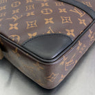 Louis Vuitton Porte Documents Voyage Macassar