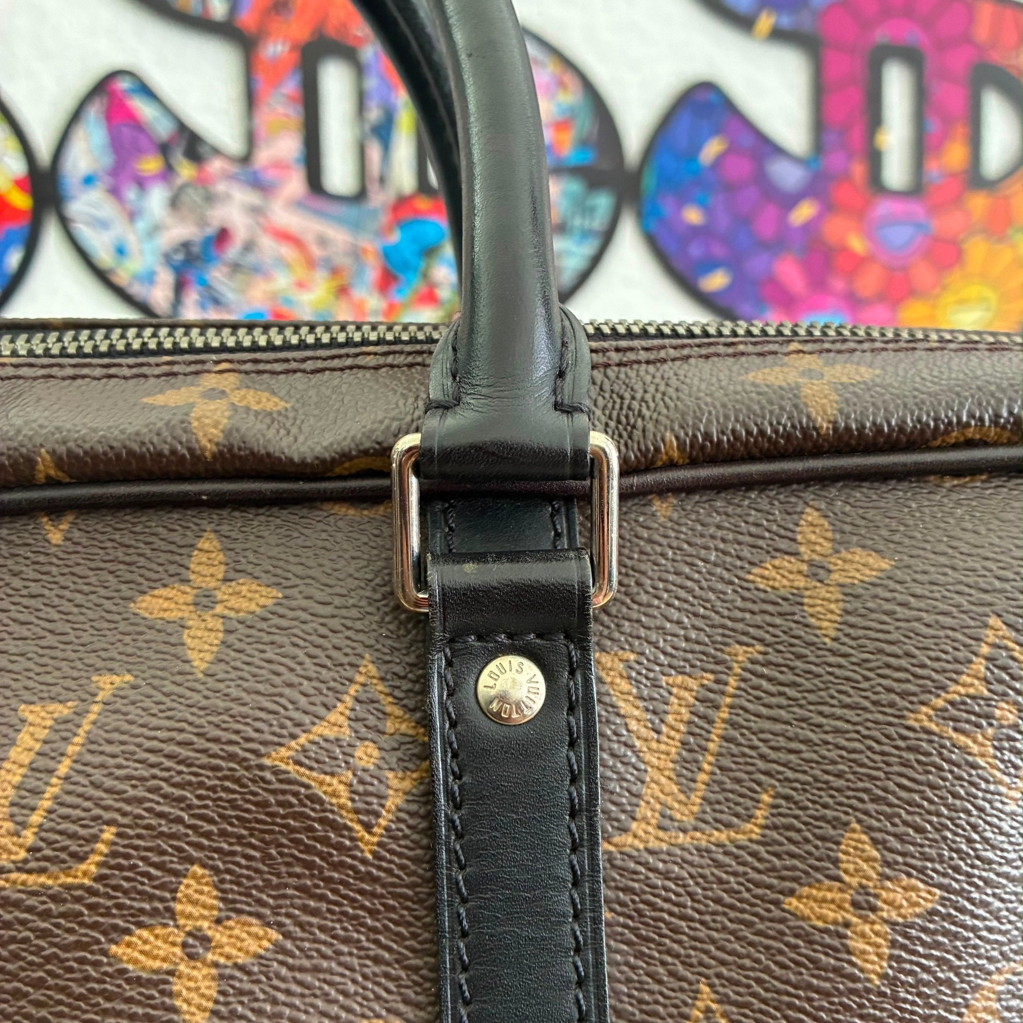 Louis Vuitton Porte Documents Voyage Macassar
