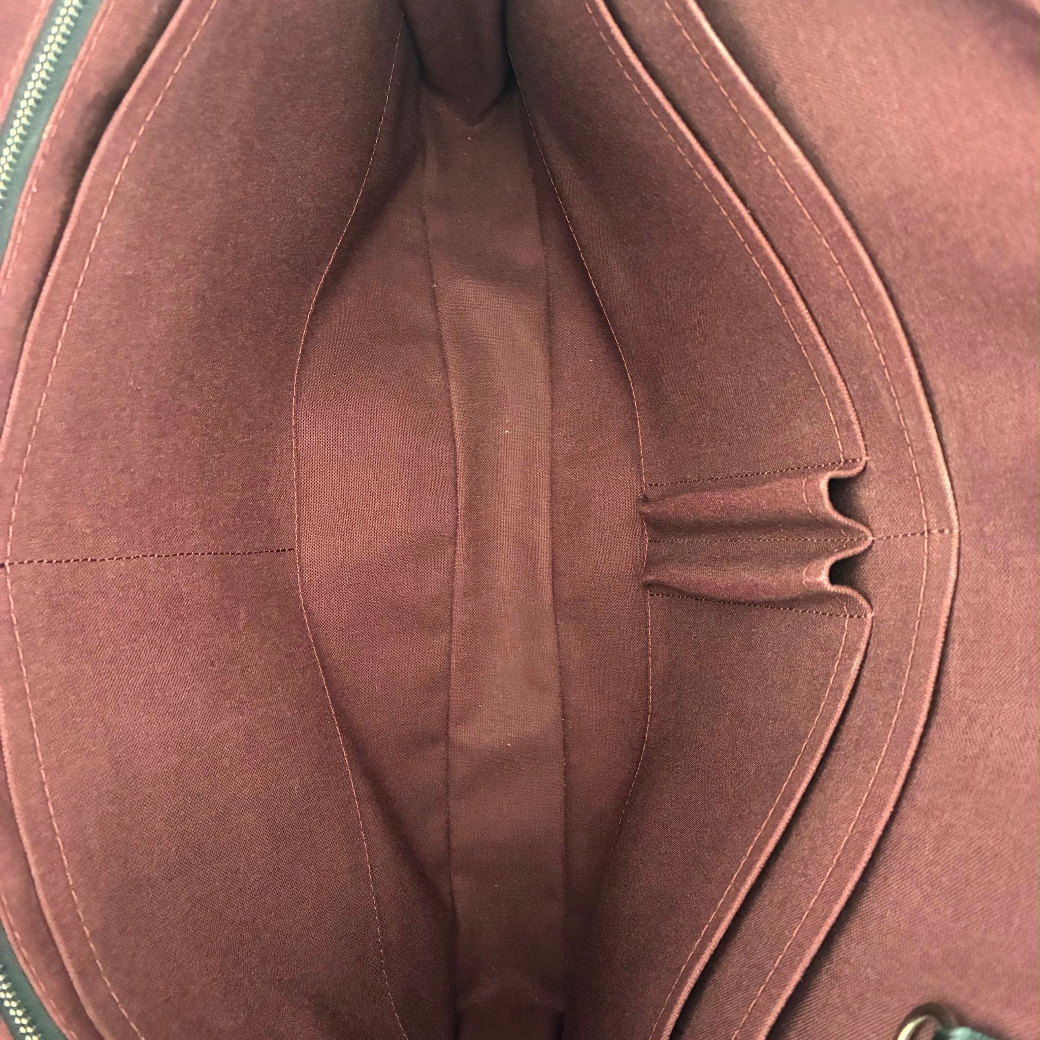 Louis Vuitton Porte Documents Voyage Macassar