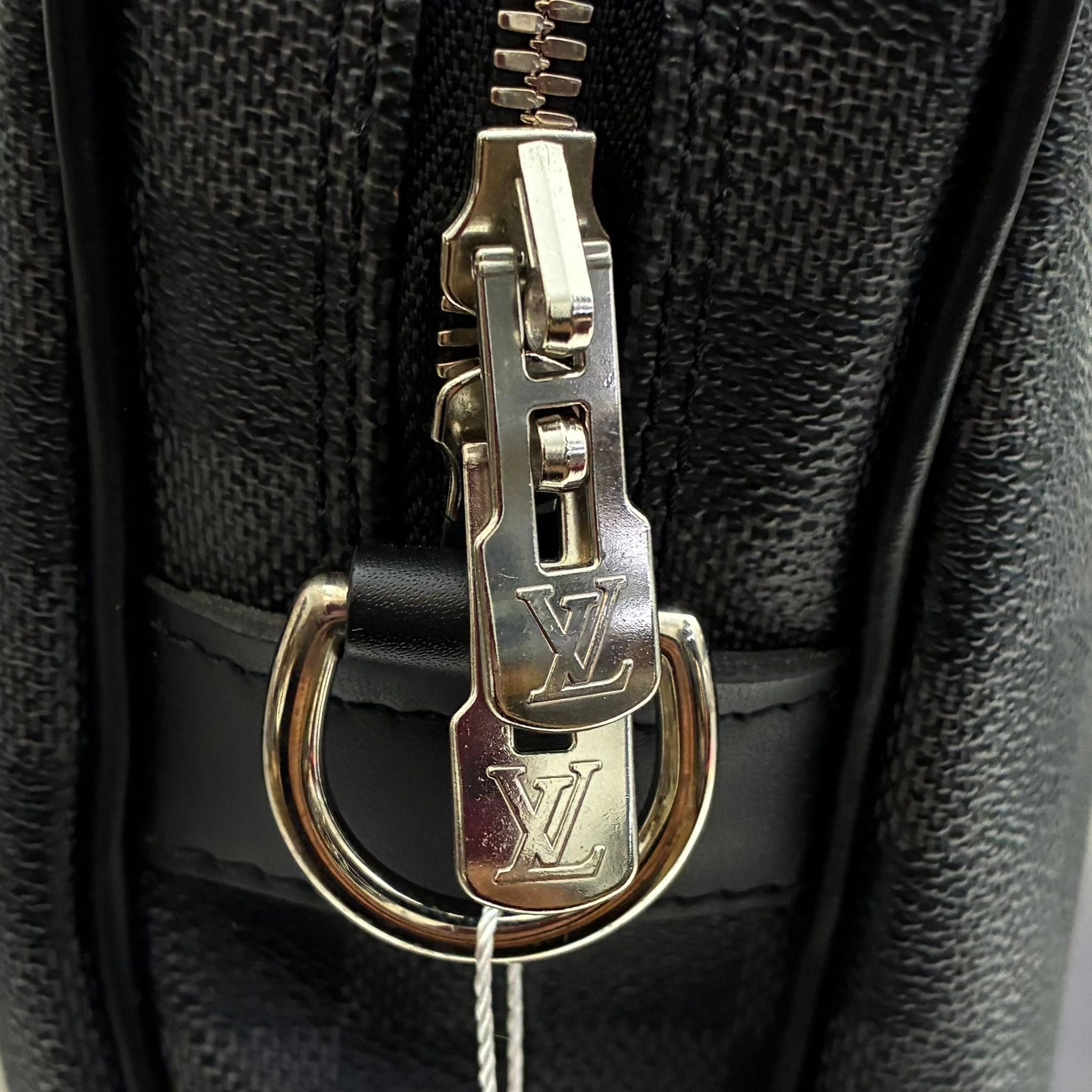 Louis Vuitton Porte Documents Voyage PM Damier