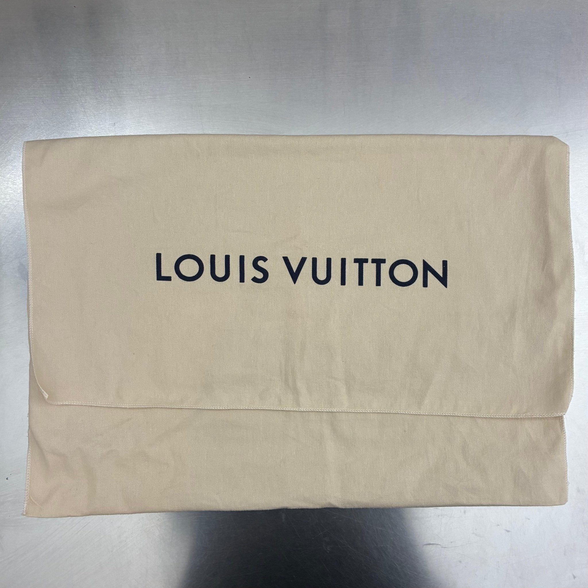 Louis Vuitton Porte Documents Voyage PM Damier