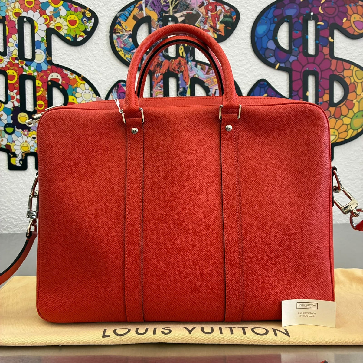 Louis Vuitton Porte Documents Voyage Taiga