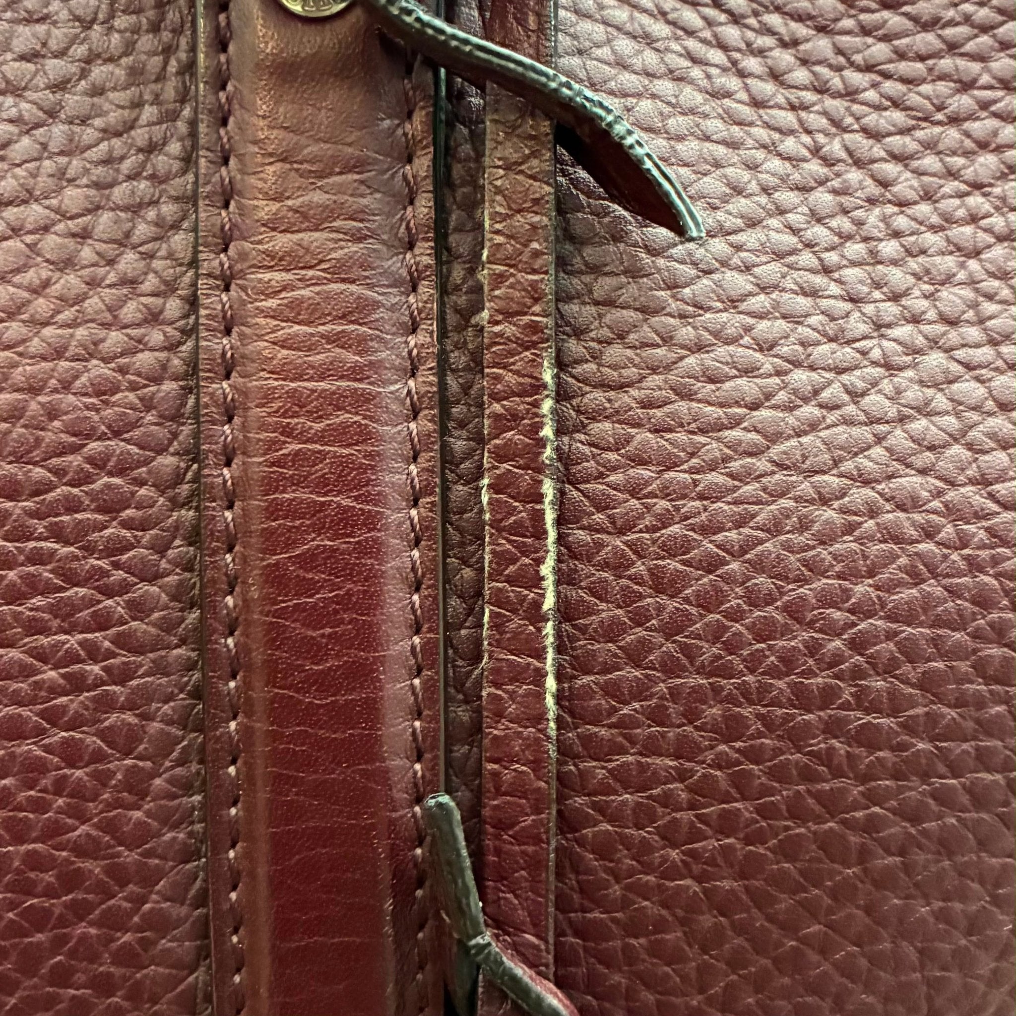 Louis Vuitton Porte Documents Voyage Taurillon Leder