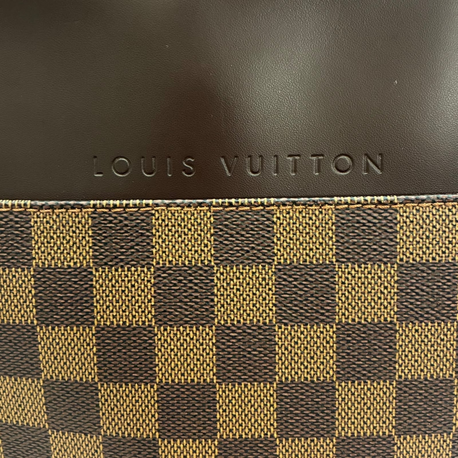 Louis Vuitton Porte Ordinateur Damier Ebene