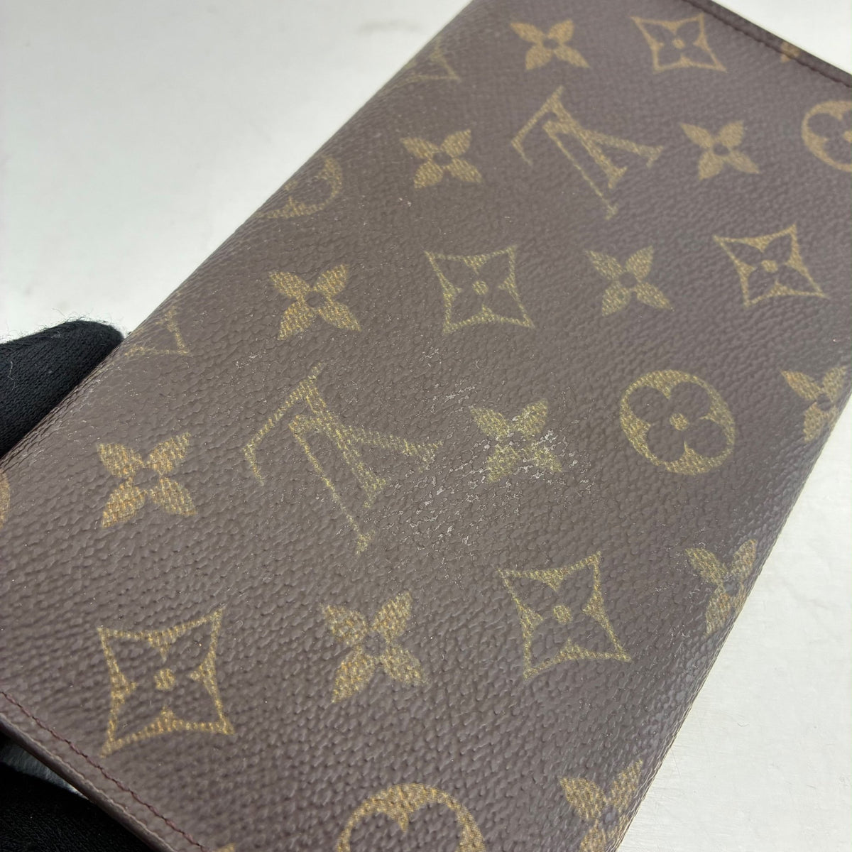 Louis Vuitton Porte Tresor Monogram