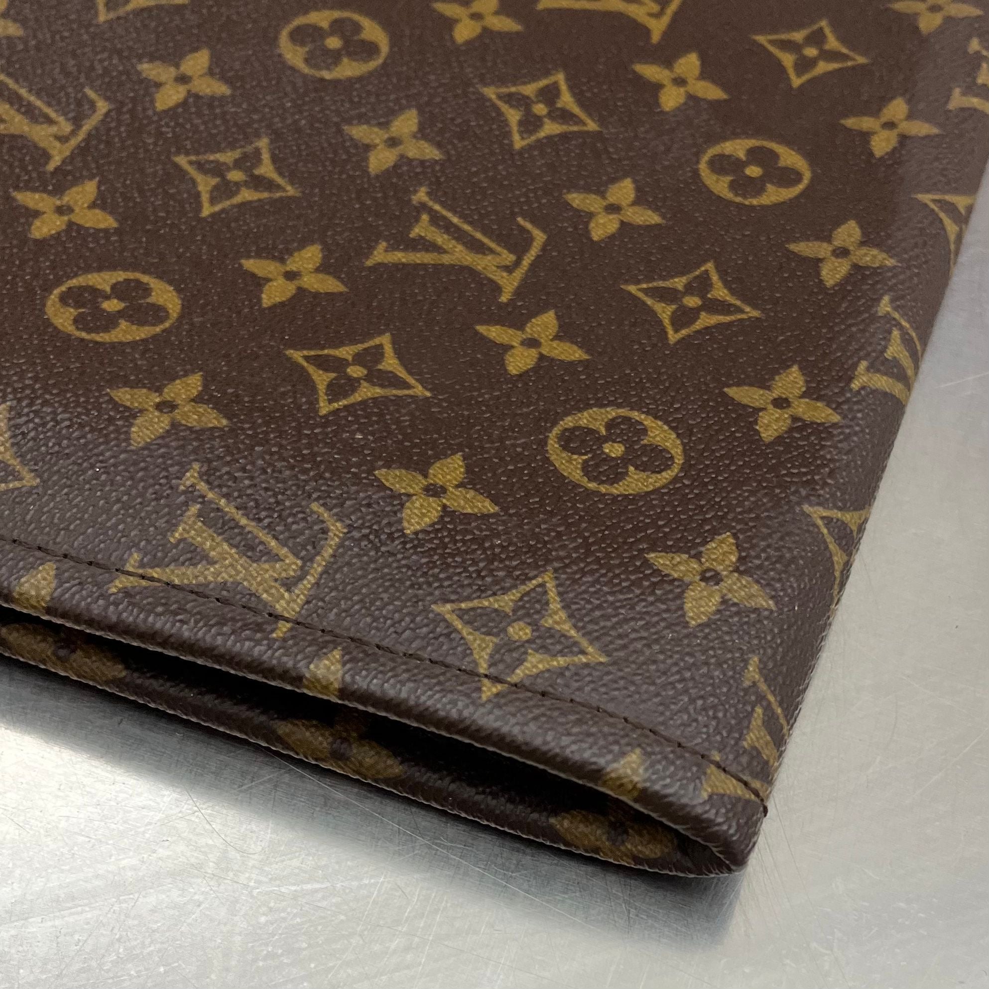 Louis Vuitton Posh Documents Monogram von 1986