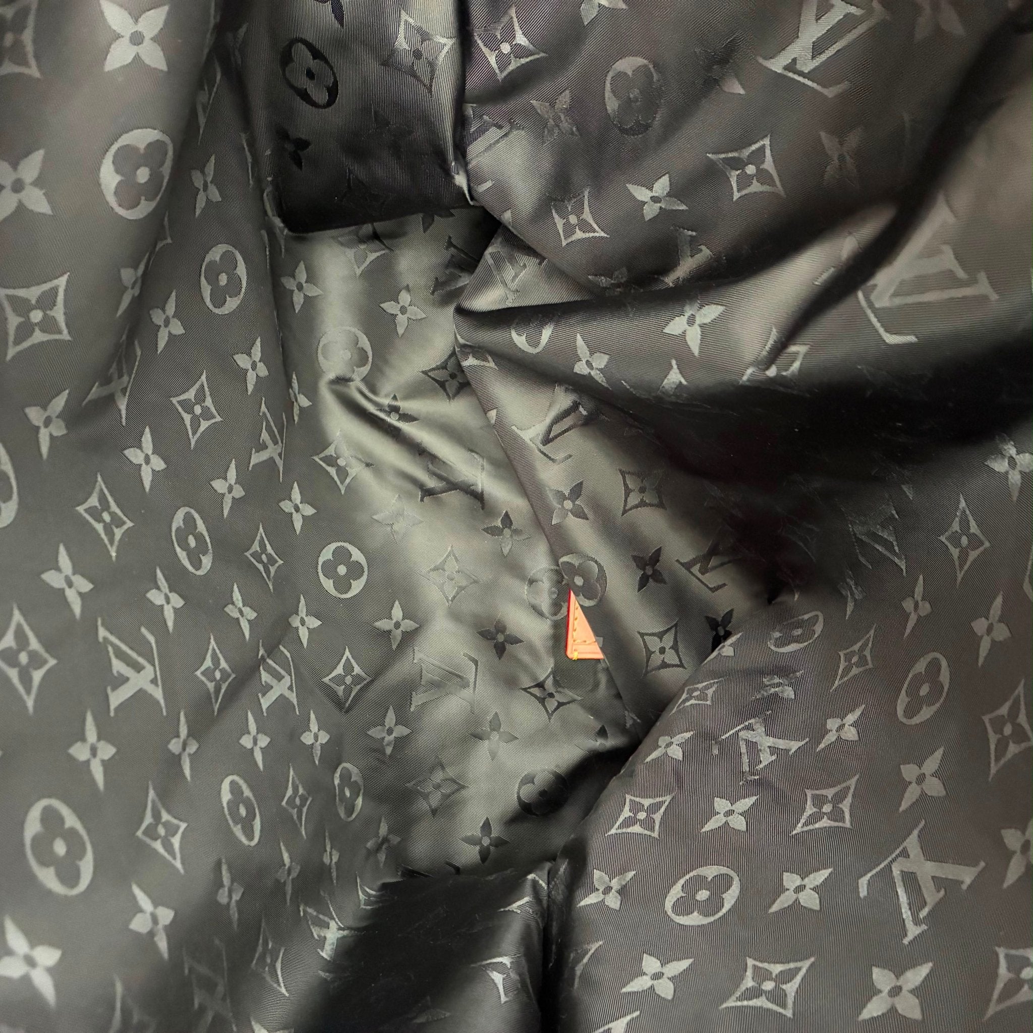 Louis Vuitton Raindrop Besace Bag Spring/Summer 2010 by Marc Jacobs
