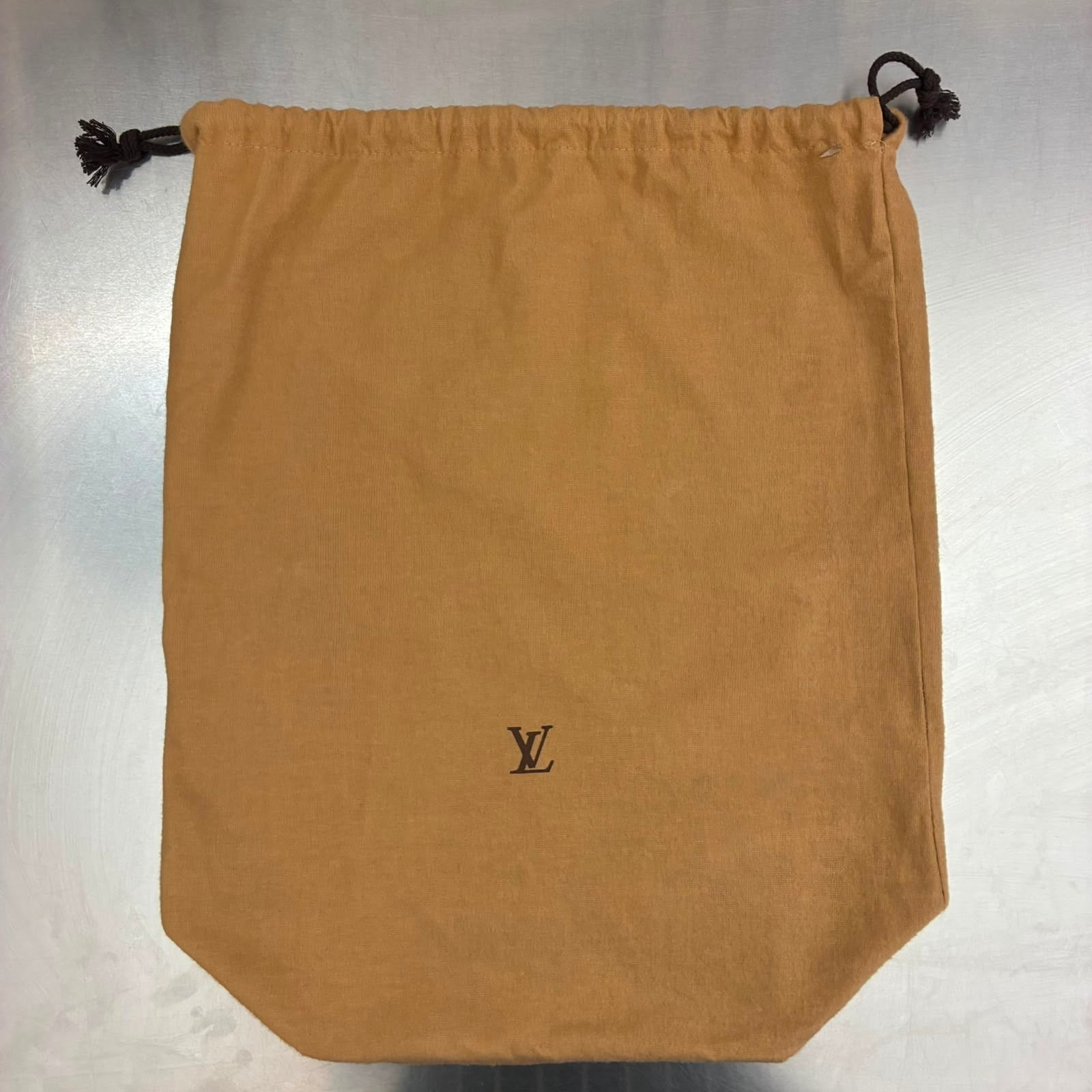 Louis Vuitton Randonnee PM M42243