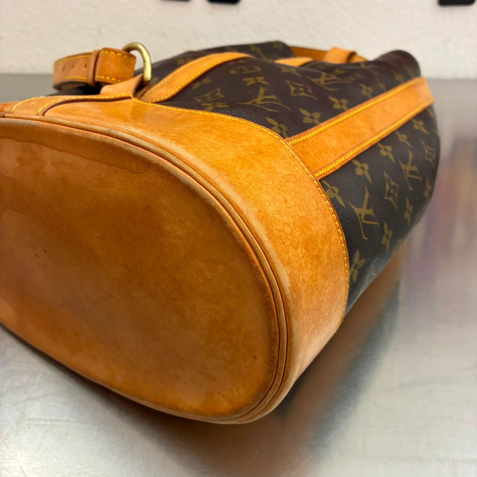 Louis Vuitton Randonnee PM M42243