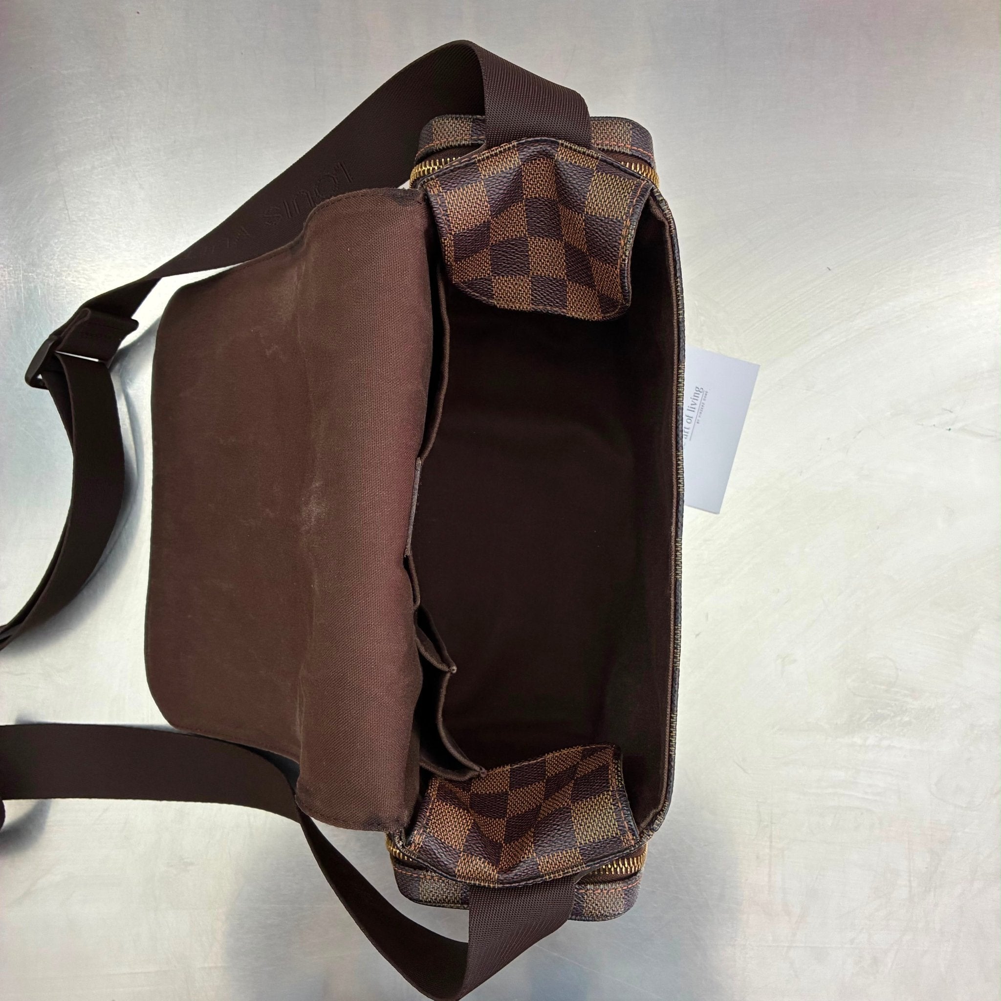 Louis Vuitton Reporter Melville Damier Ebene