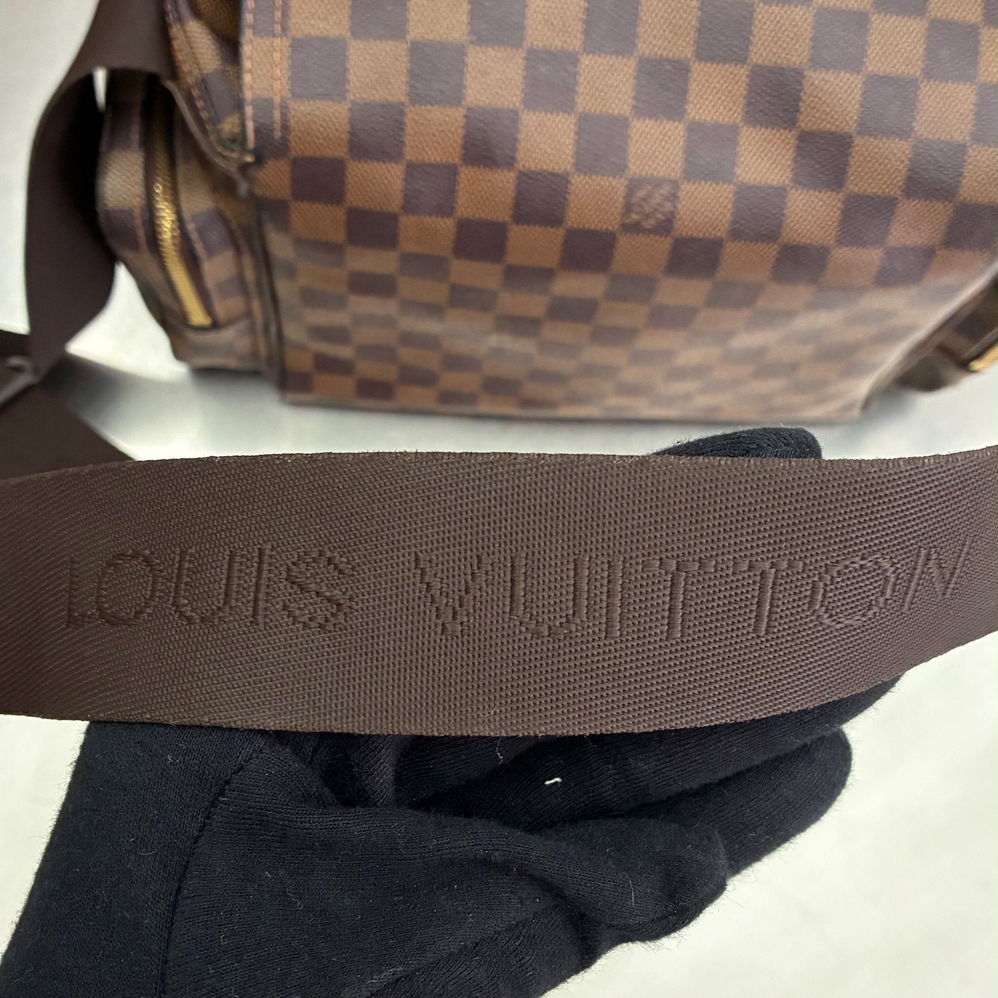 Louis Vuitton Reporter Melville Damier Ebene