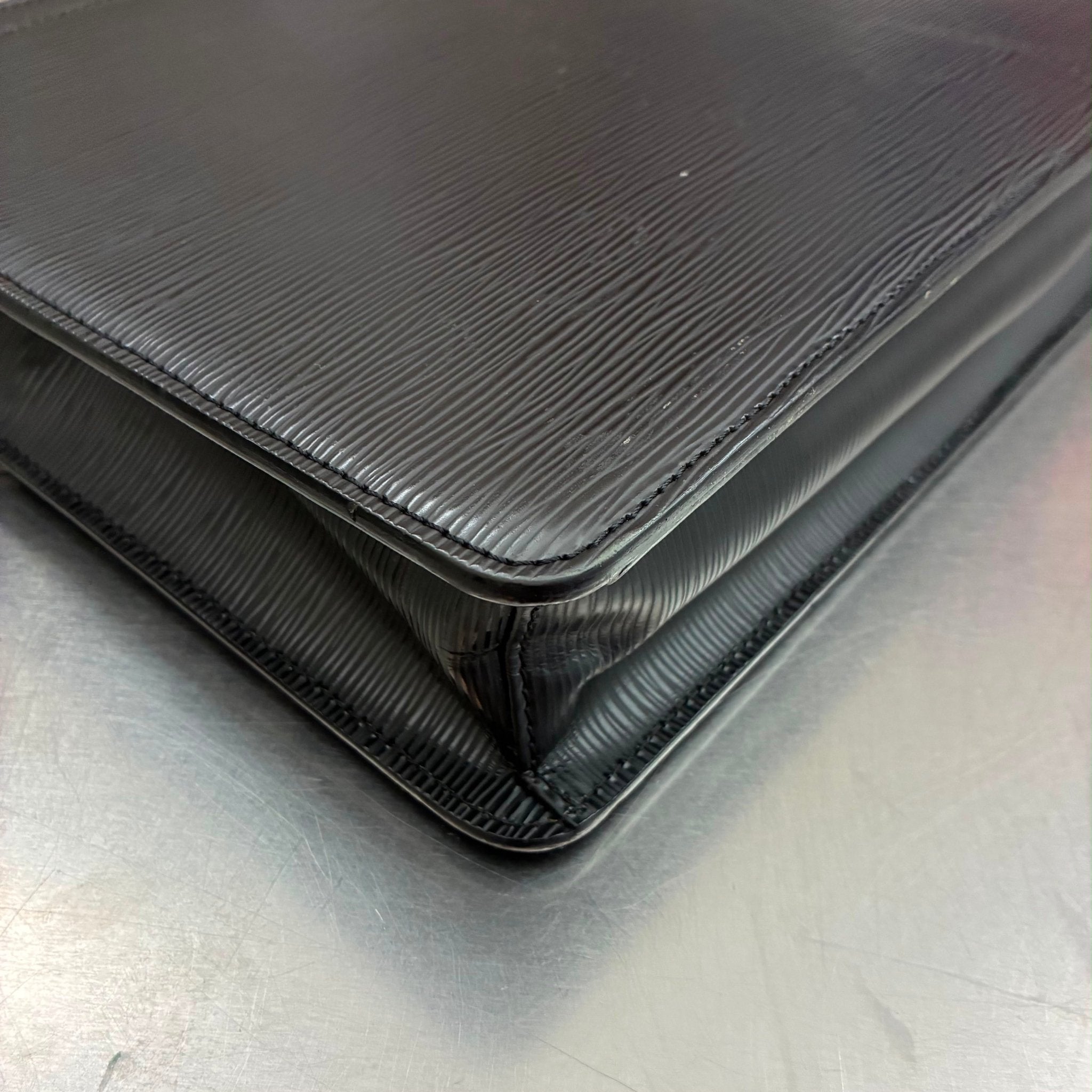 Louis Vuitton Robusto I Epi